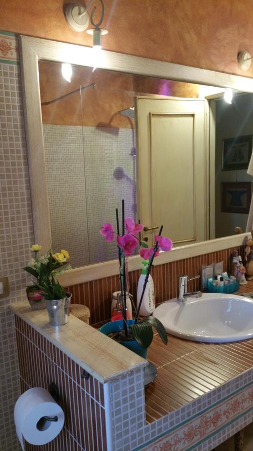 Orange Bed & Breakfast Villamassargia